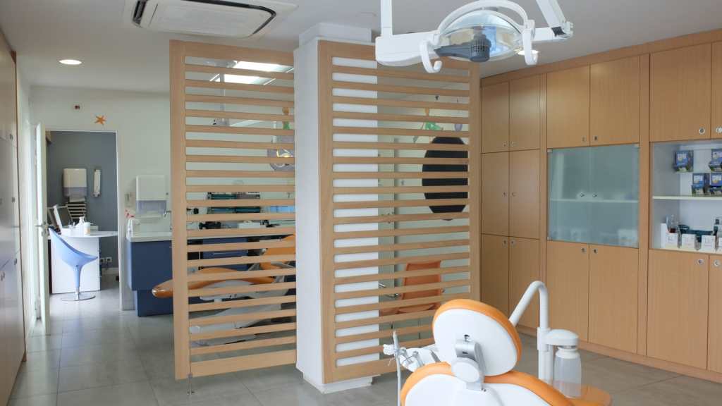 Dr Laurie COHEN, Orthodontiste à Hyères Prenez rendezvous en ligne