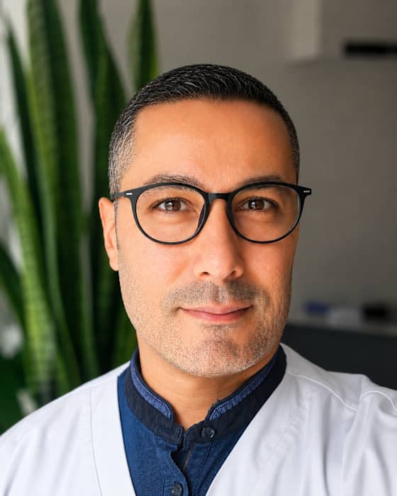 Dr Lyes Benmoussa, Médecin généraliste à Meudon