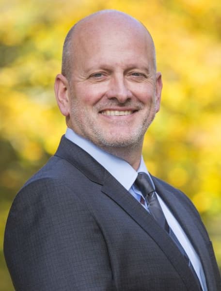 Dr Eric HENRY