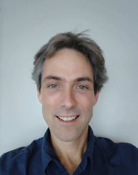 Dr Benjamin Hall