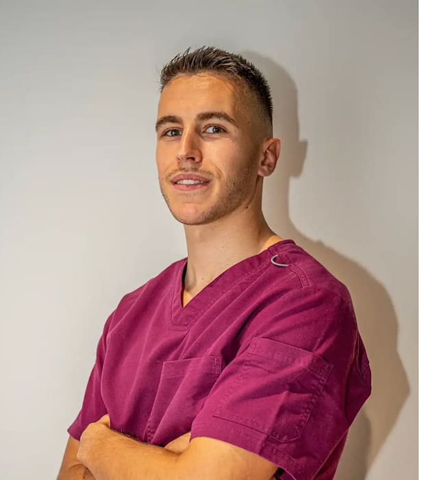 Dr Guillaume Pera, Chirurgien dentiste à Cournon-D'auvergne