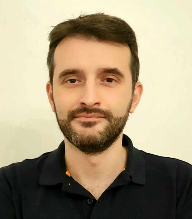 Dr Paul Plavosin