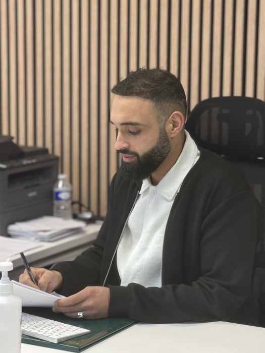 Dr Addil Mushtaq