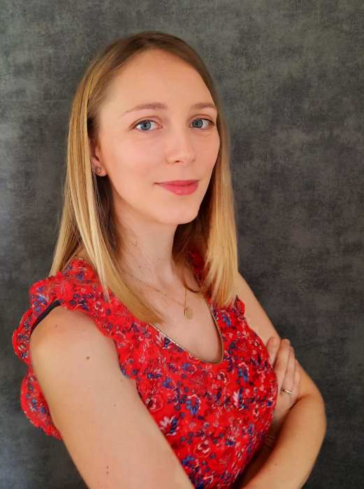 CLAIRE RUHLMANN