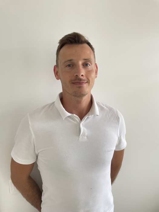 MAREK WYZLIC