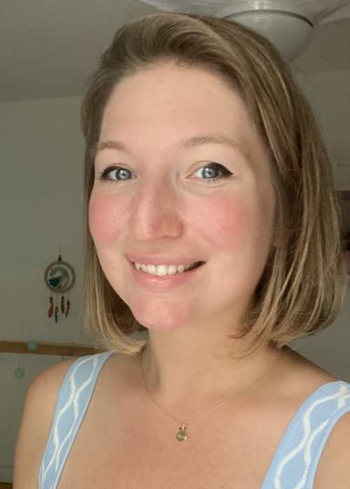 Dr Anne-Julie Verrière