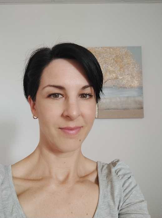 Dr Dora Takacs, Masseur kinésithérapeute à Malataverne