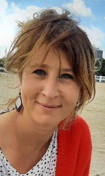 Ghislaine MESNIL