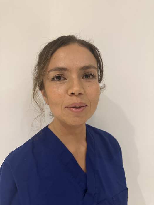 Dr Anabel Lenier