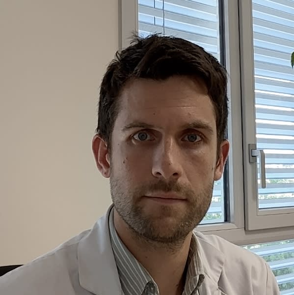 Dr Numa SIMONS
