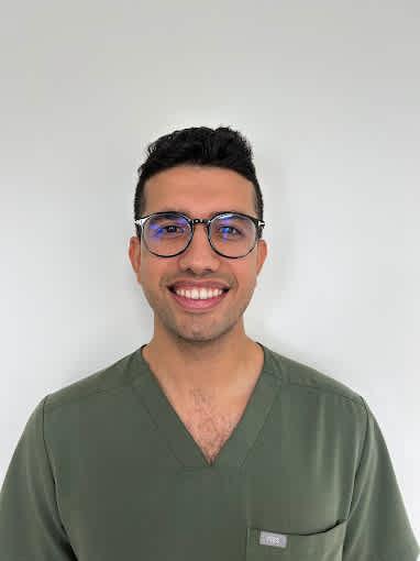 Dr Nikan KARIMI