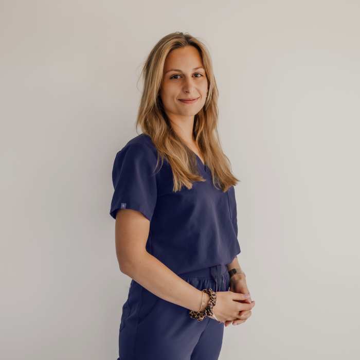 Dr Agathe DELVALLÉE