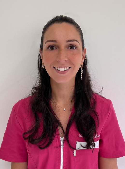 Dr Eléna UZAN