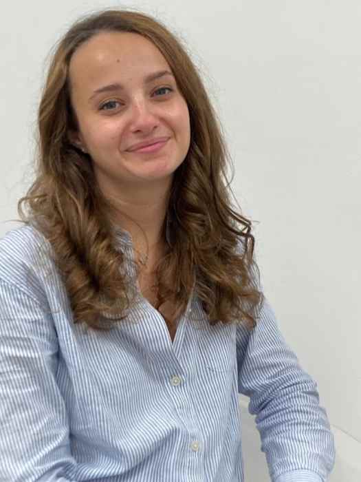 Dr Andréa Reboul
