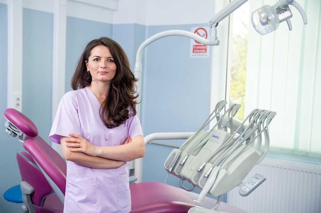 Dr Simona Bliort, Chirurgien dentiste à Monaco
