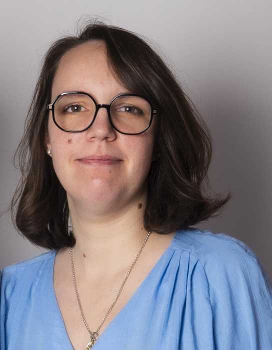Dr Eileen Laville 