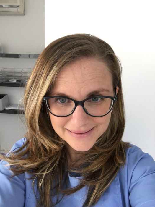 Dr  Laure Gabbay