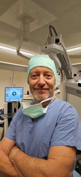Dr Cedric Glabeke