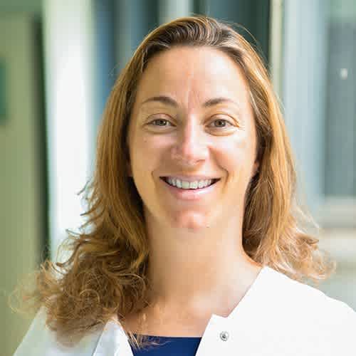 Dr Cécile MAGNARD