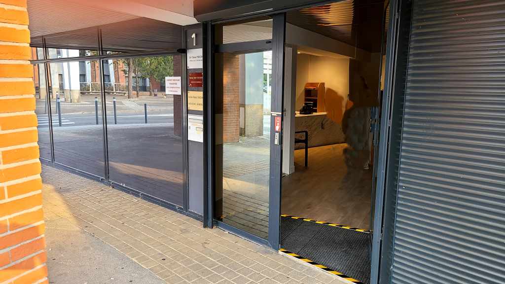 Dr PATRICK THIECHART