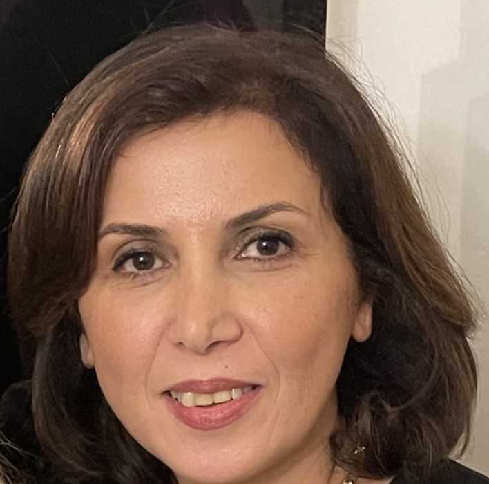 Farnoush BAKHTIARI 