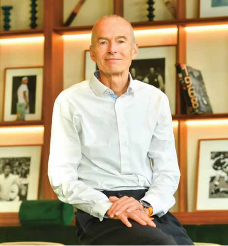Dr Bernard Montalvan