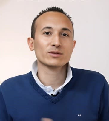 Dr Laurent Le