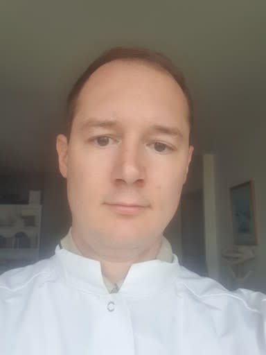 Dr Thomas Dupont 