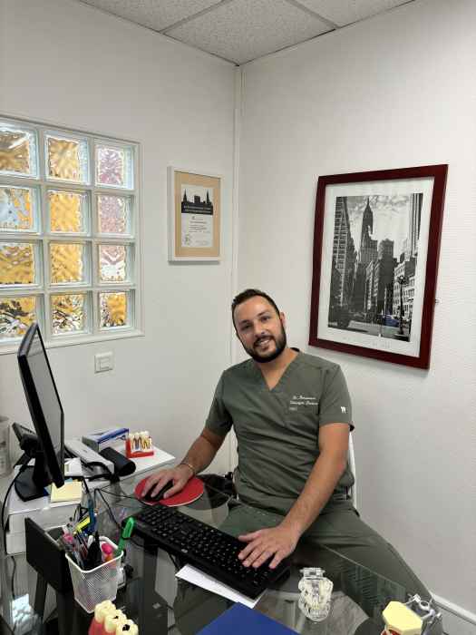 Dr Satchel BENSOUSSAN