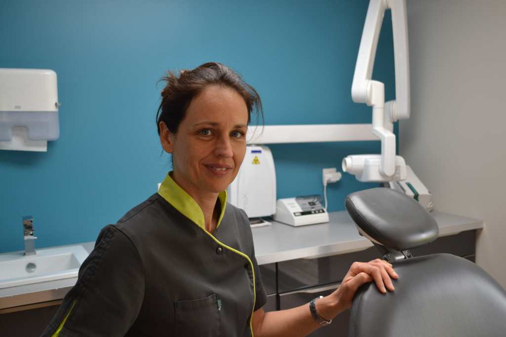 Dr Isabelle Cuvelier