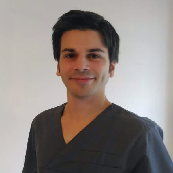 Dr William OHANA
