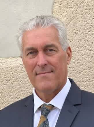 Dr YVES LOONES