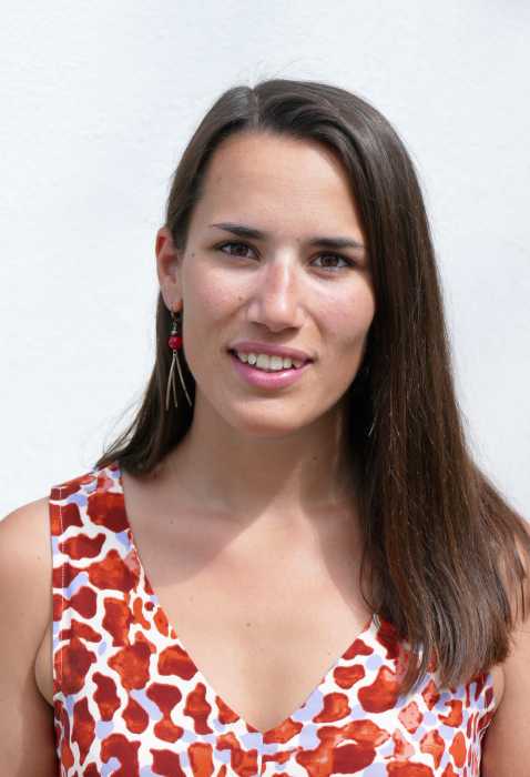 Anne-Camille DE MOURA