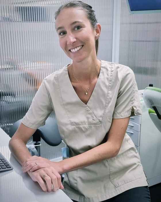Dr Laura Lagarde, Chirurgien dentiste à Blaye