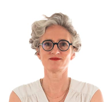 Dr Julie Versapuech
