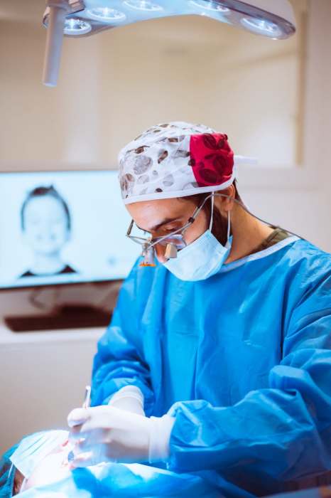 Dr RONNY DAHAN