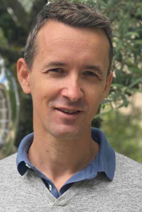 Dr FRANCOIS XAVIER AMOROS