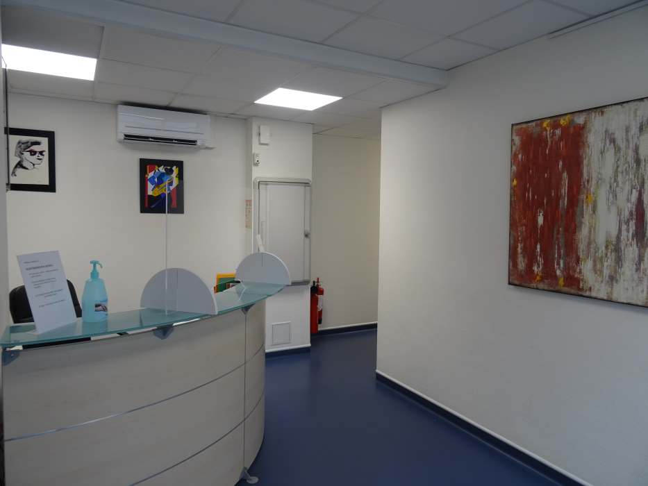 Dr Louise LAGIER
