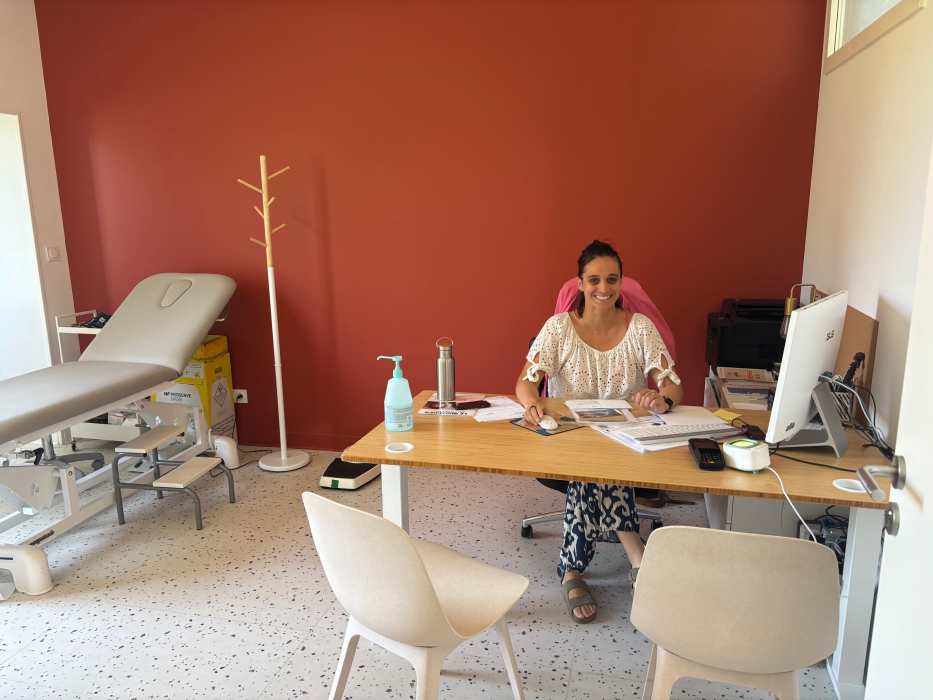 Dr Emmanuelle BARTHOU