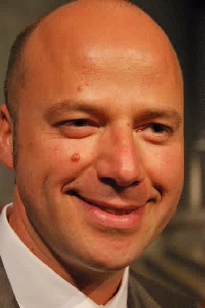 Dr Emmanuel Jean