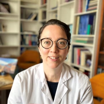 Dr Justine LECLERC