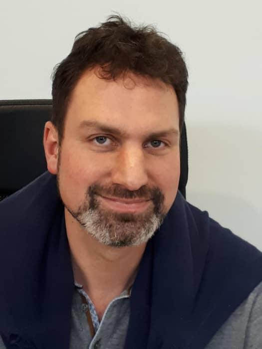 Dr NICOLAS DOOLAEGHE