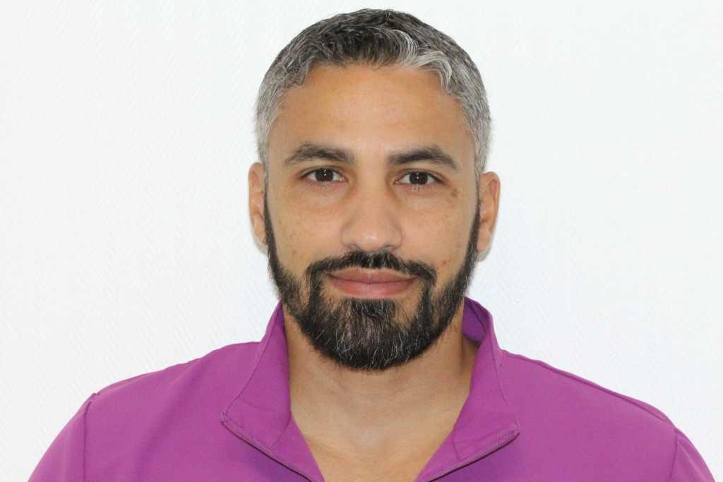 Dr Sid-Ahmed Bouziane, Chirurgien dentiste à Dijon