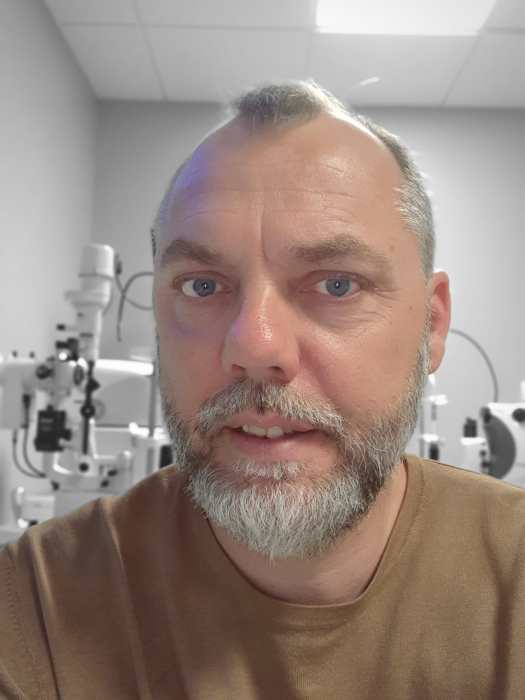 Dr Romuald DARIEL, Ophtalmologue à Cassis : Prenez RDV en ligne