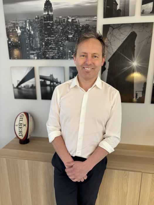 Dr YANNICK CASTANET