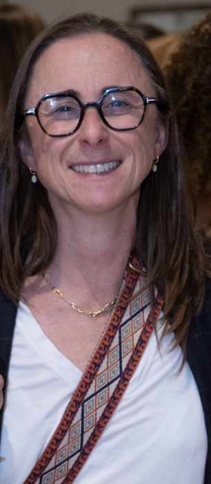 Dr Charlotte REY