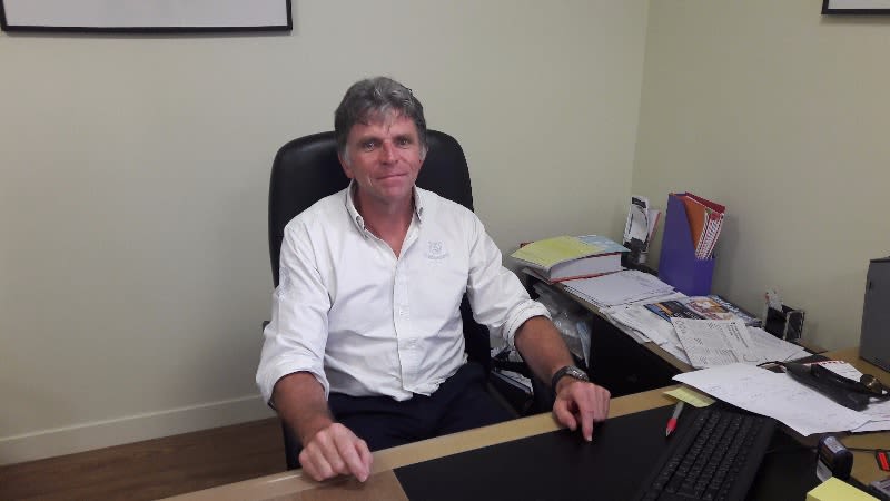 Dr Philippe Hochart