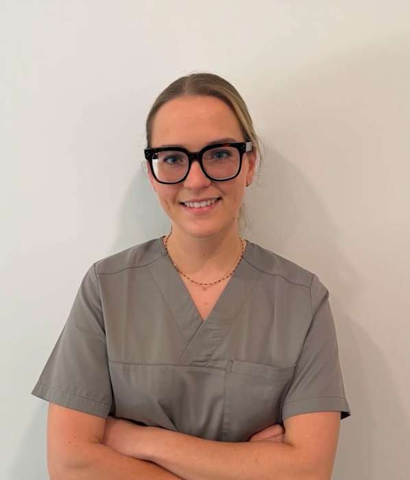 Dr Alice Cotel, Chirurgien dentiste à Saint-Fuscien