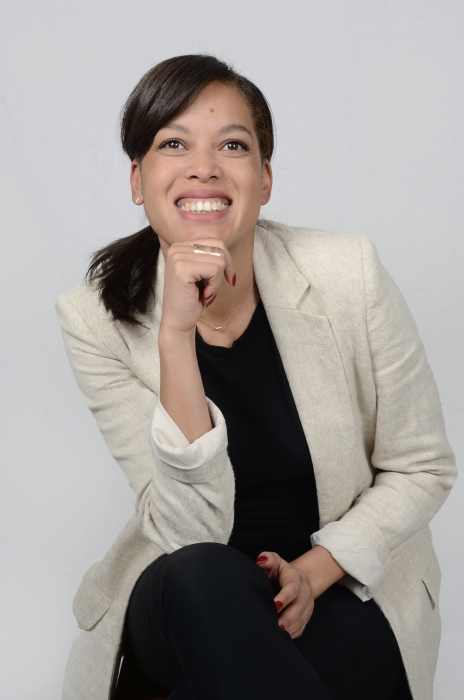 Daphne Domezor