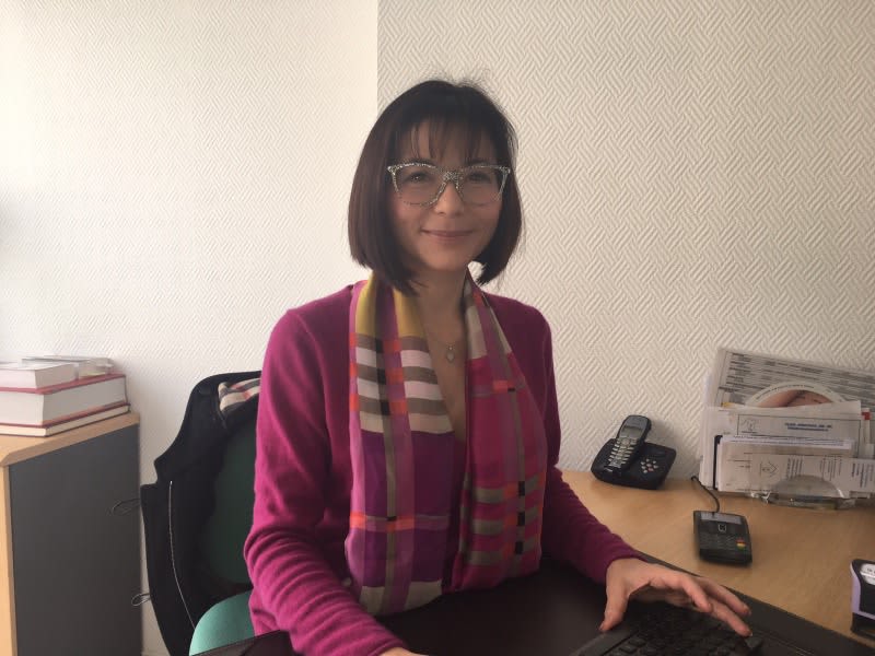 Dr Delphine  HOAN